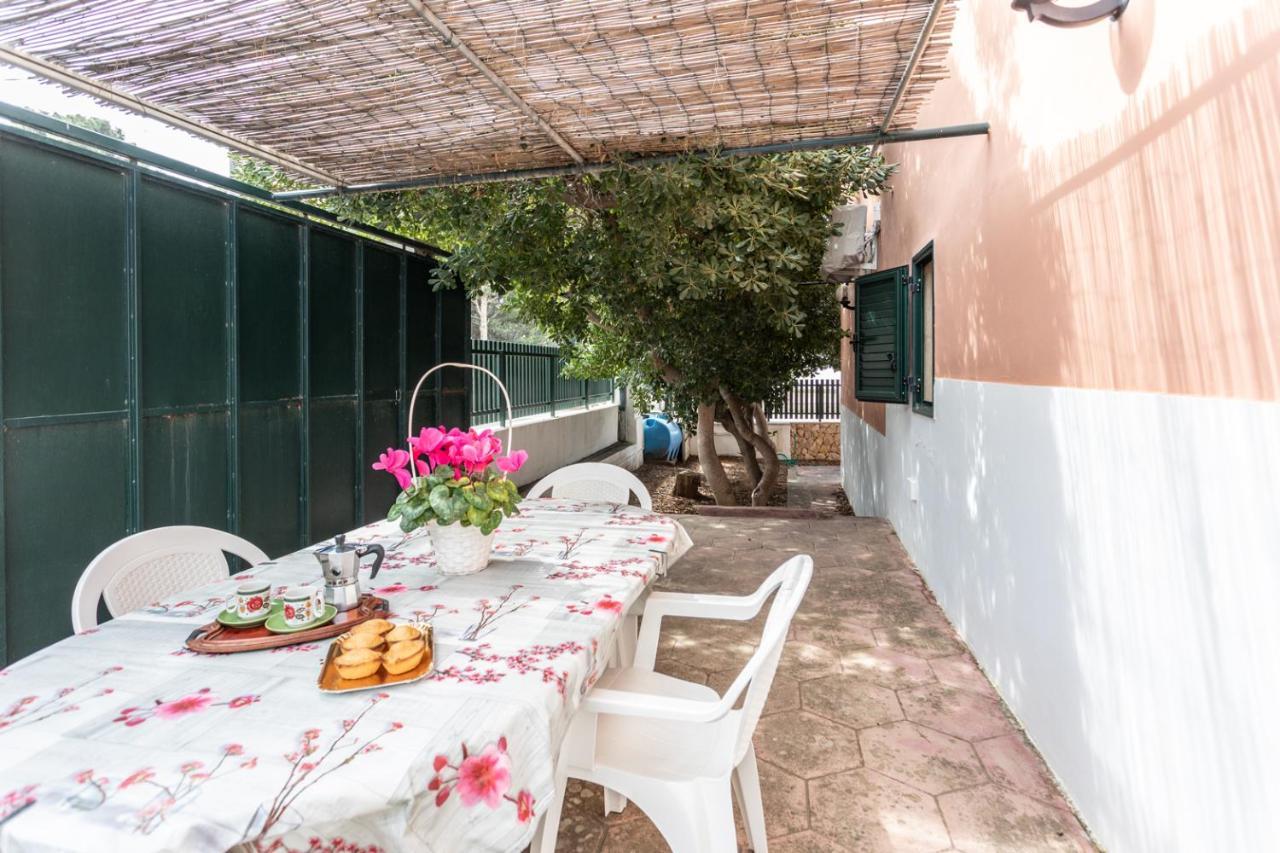 Villetta Bianca Sulla Spiaggia - Apulia Home ガリポリ エクステリア 写真
