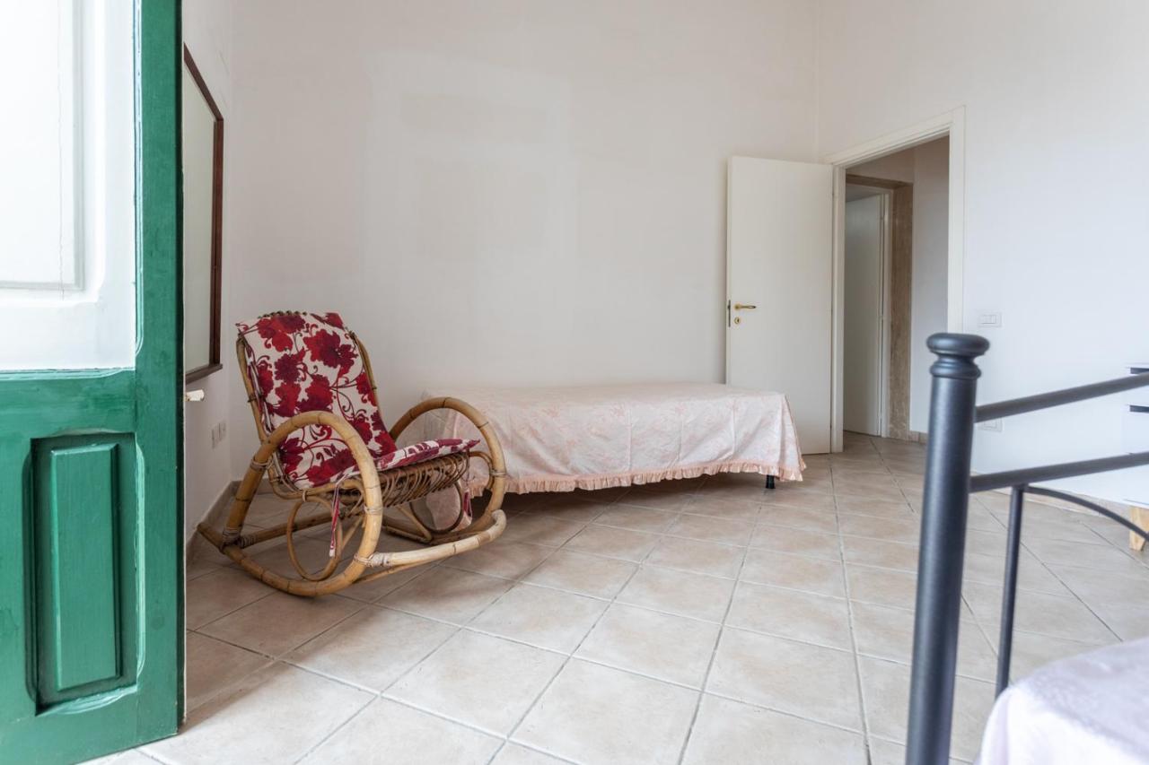 Villetta Bianca Sulla Spiaggia - Apulia Home ガリポリ エクステリア 写真
